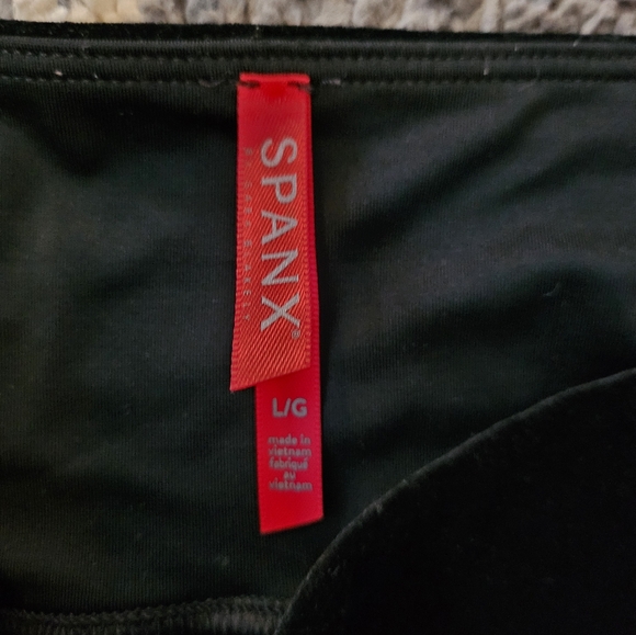 Spanx Velvet Leggings High Rise Full Length Black Size L - Picture 5 of 6
